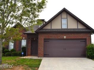1151 Washington Dr, Moody, AL 35004