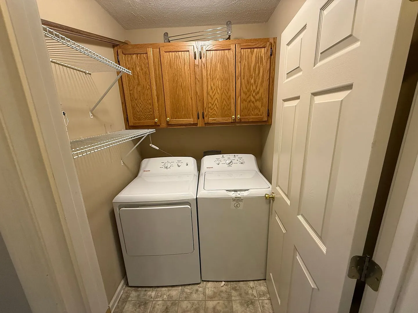1700 Longfellow Dr., Conway AR 72034 - Nice 3br 2ba w/2 car garage & fenced yard — Photo 4