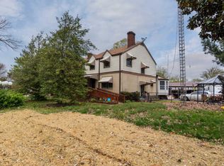1133 Southwestern Pkwy, Louisville, KY 40211
