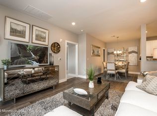 921 Vanderberg Blvd, Monroe, NJ 08831