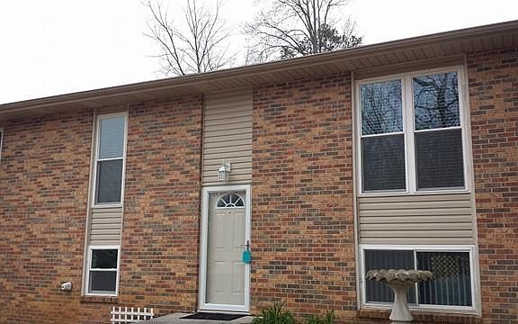 2nd image of 6600 NW Shrewsbury Dr