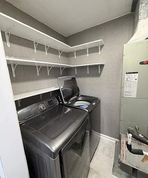 6039 Gray Gate Ln #B — Photo 3