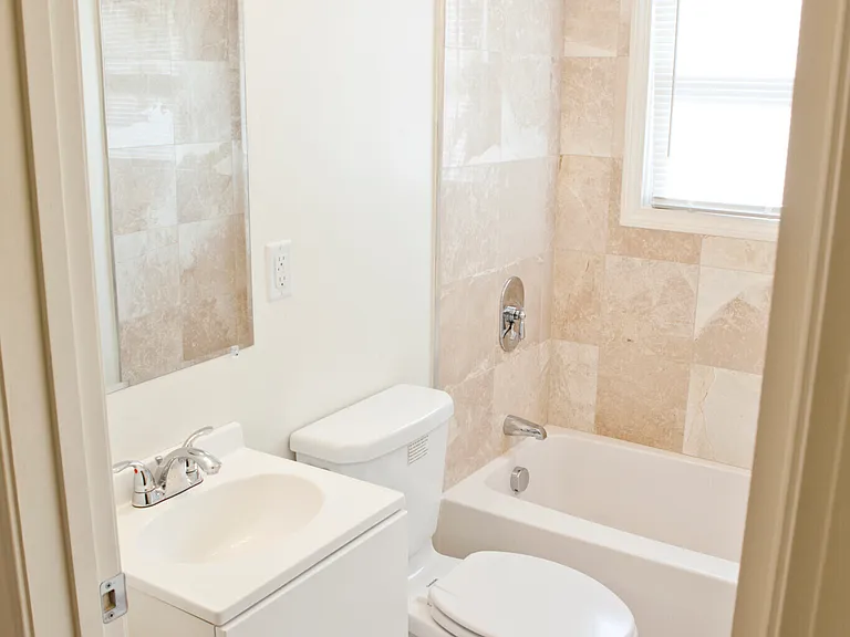 35 Forbes St #2 — Photo 10
