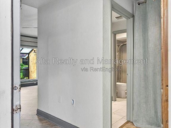 4th image of 788 Sandpiper Ln