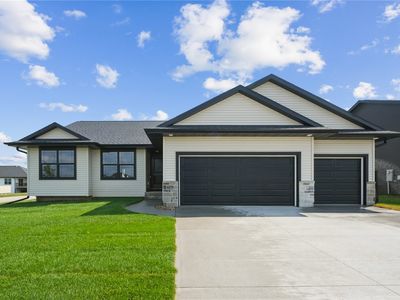 6279 Glenwood Dr, Marion, IA, 52302