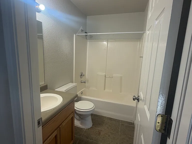2988 Tierra Cortez Ave #A — Photo 16