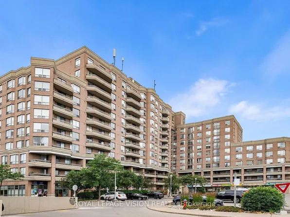 1700 Eglinton Ave E #815, Toronto, ON M4A 2X4