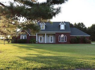 6083 Woodland Ridge Rd, Meridian, MS 39305