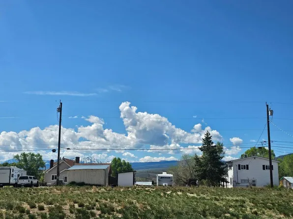 210 Grand Ave, Kremmling, CO 80459
