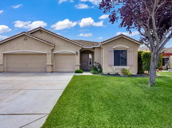 534 Rodeo Grounds Way, Newman, CA 95360