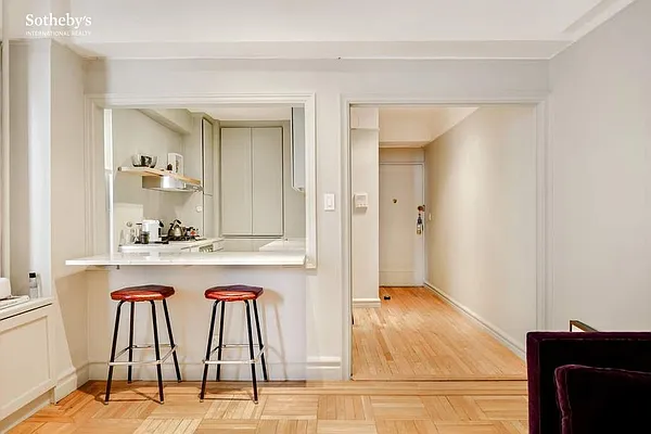 Rented by Sotheby's International Realty | media 11