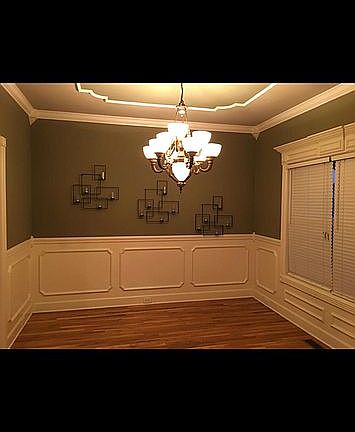4th image of 1921 Marian Ln
