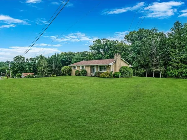 185 Jefferson Dr, Fayette City, PA 15438