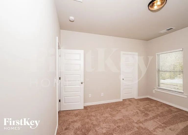 1325 Brookhaven Dr — Photo 11