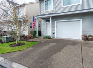1127 N Spruce Ct, Canby, OR 97013