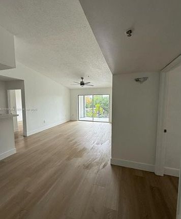 2nd image of 303-1-4320 NW 107th Ave #3031