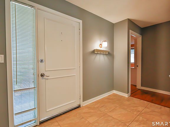 3rd image of 945 Heritage Village #A