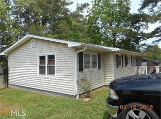 46 Lakeshore Dr, Bowdon, GA 30108