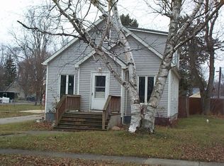 31 Lamotte St, Sandusky, MI 48471