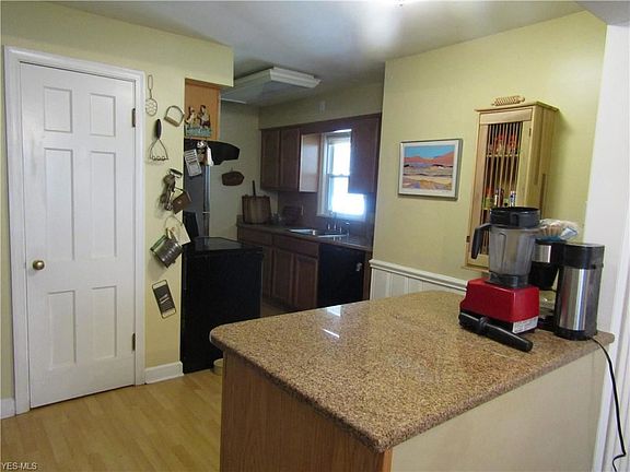3rd image of 2841 Norma St