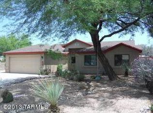 8154 E Mesquite Ridge Cir, Tucson, AZ 85710