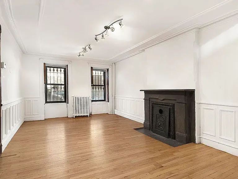 410 Jefferson Ave #1 — Photo 8