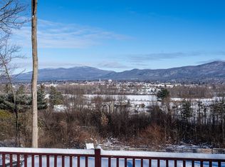 40 Campbell Rd, Center Rutland, VT 05701