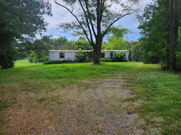 1000 McCracken County Rd, Boaz, KY 42027