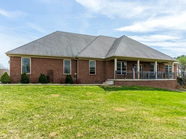 100 Nickis Cir, Berea, KY 40403