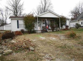 321 W Johnson St, Sullivan, IN 47882