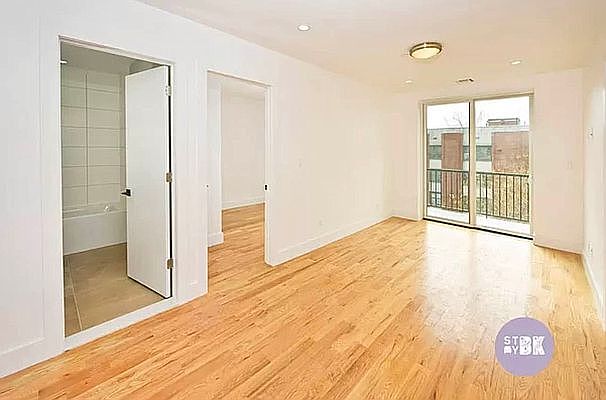 1st image of 292 Quincy St #2A