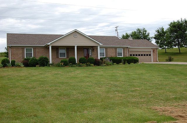 1st image of 107 Deer Creek Dr