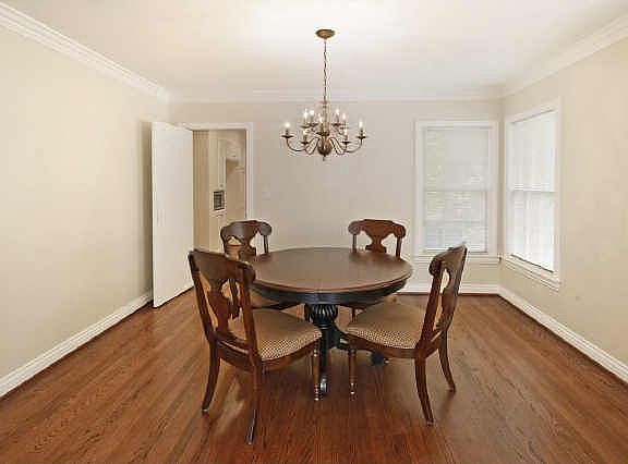 5th image of 6126 Revere Pl
