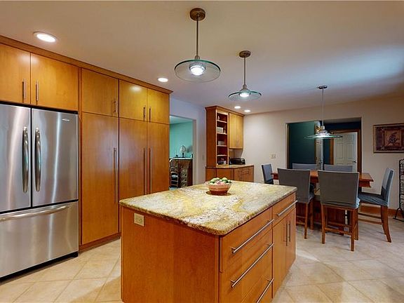 2nd image of 5311 Teakwood Ct