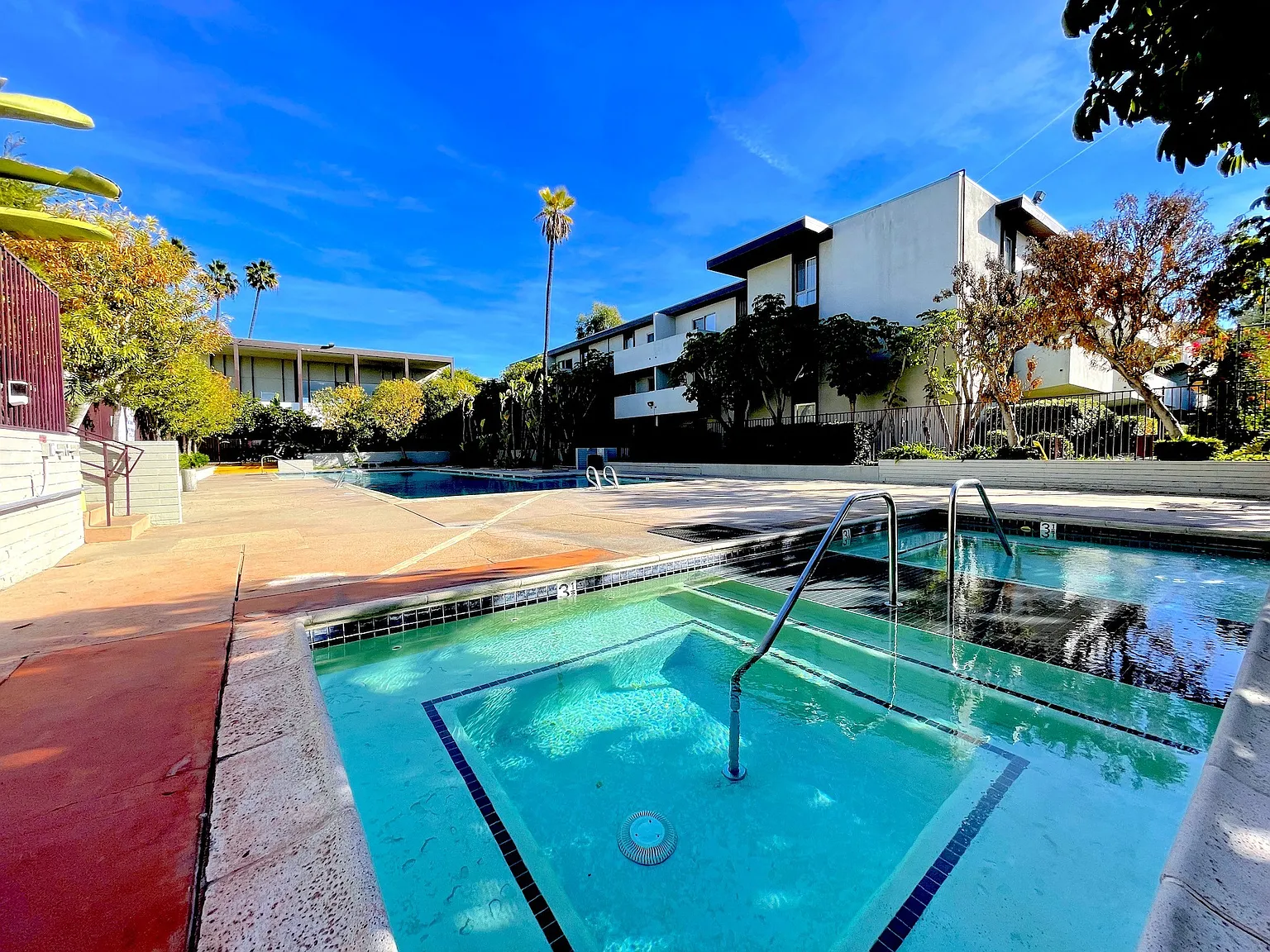 The Ray Apartments — Photo 3