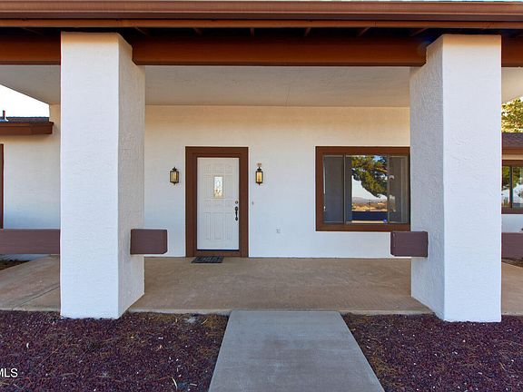 5th image of 5242 S LAGUNA Avenue
