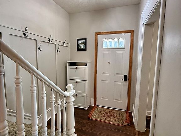 4th image of 4257 Jade Rd NW