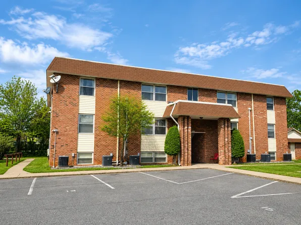 S. Amherst Apartments 1, 4993 S Amherst Hwy APT 121, Madison Heights, VA 24572