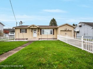 626 Cypress St, Throop, PA 18512