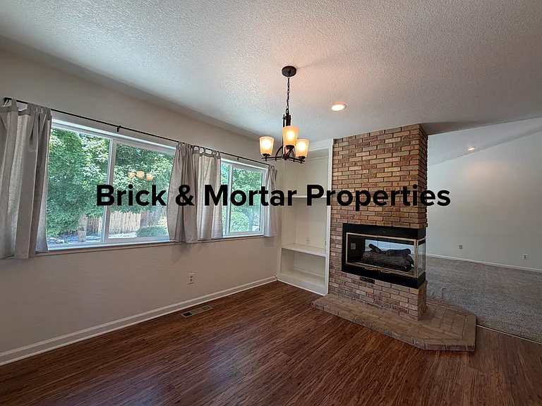 202 Spyglass Ct — Photo 5