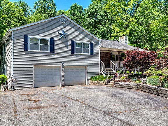 3rd image of 119 Reservoir Rd