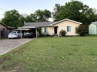 206 W Goss St, Terrell, TX 75160