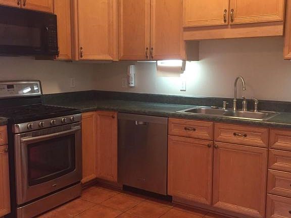 5th image of 5805 Carroll Creek Ln #2