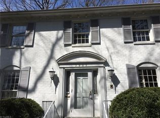 2905 Saint Regis Rd, Greensboro, NC 27408