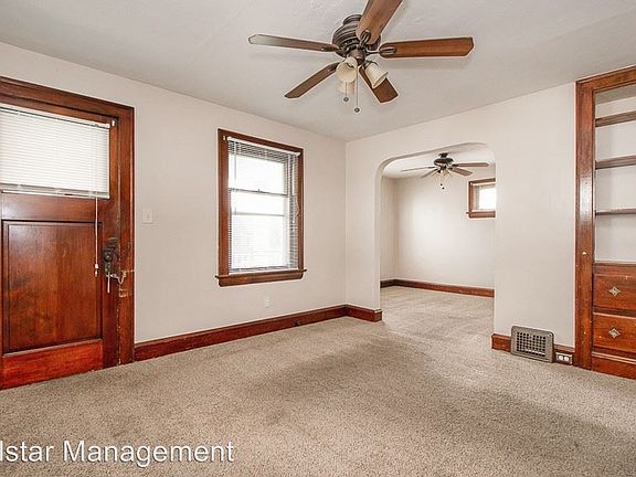 5th image of 3708 Stickney Ave