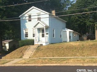 16 Jefferson St, Auburn, NY 13021