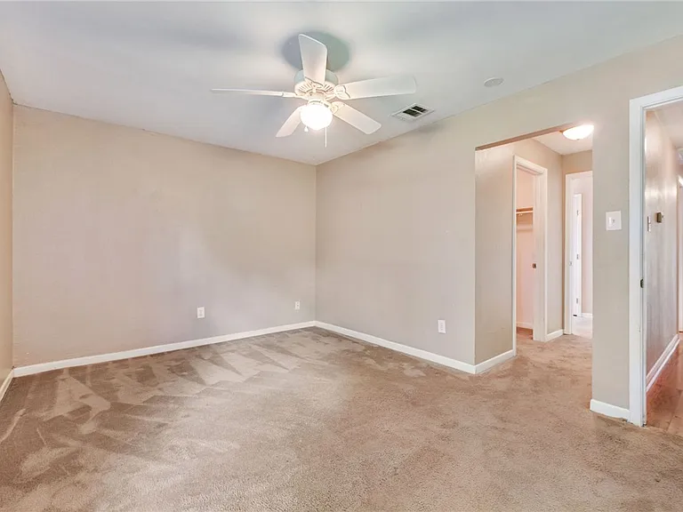 1803 S College Ave — Photo 10
