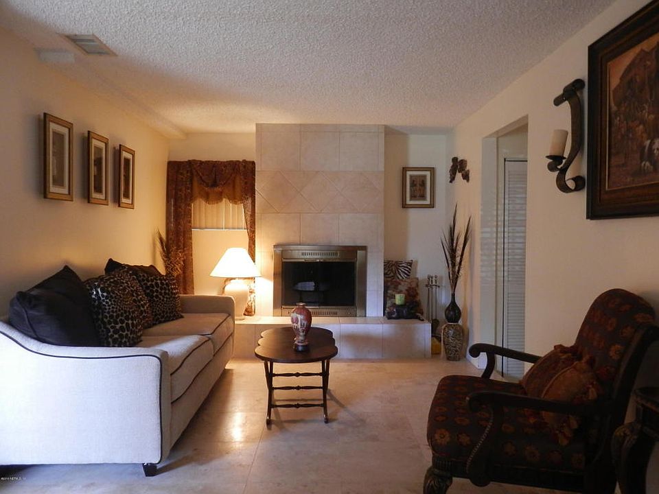 1st image of 3036 Altamont Ave E