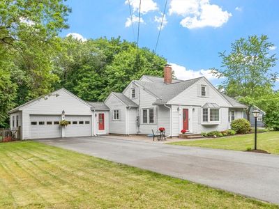 20 Chandler Rd, Andover, MA, 01810