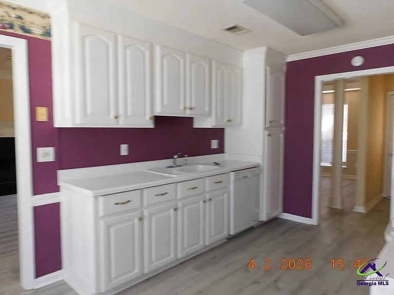 225 Waterford Dr — Photo 7
